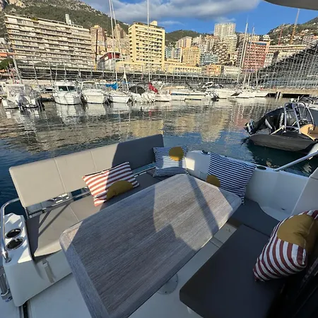 Bateau Familial - Port De Botel Monte Carlo
