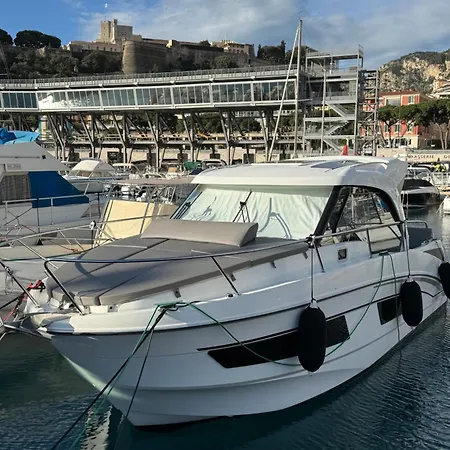 Bateau Familial - Port De Botel *